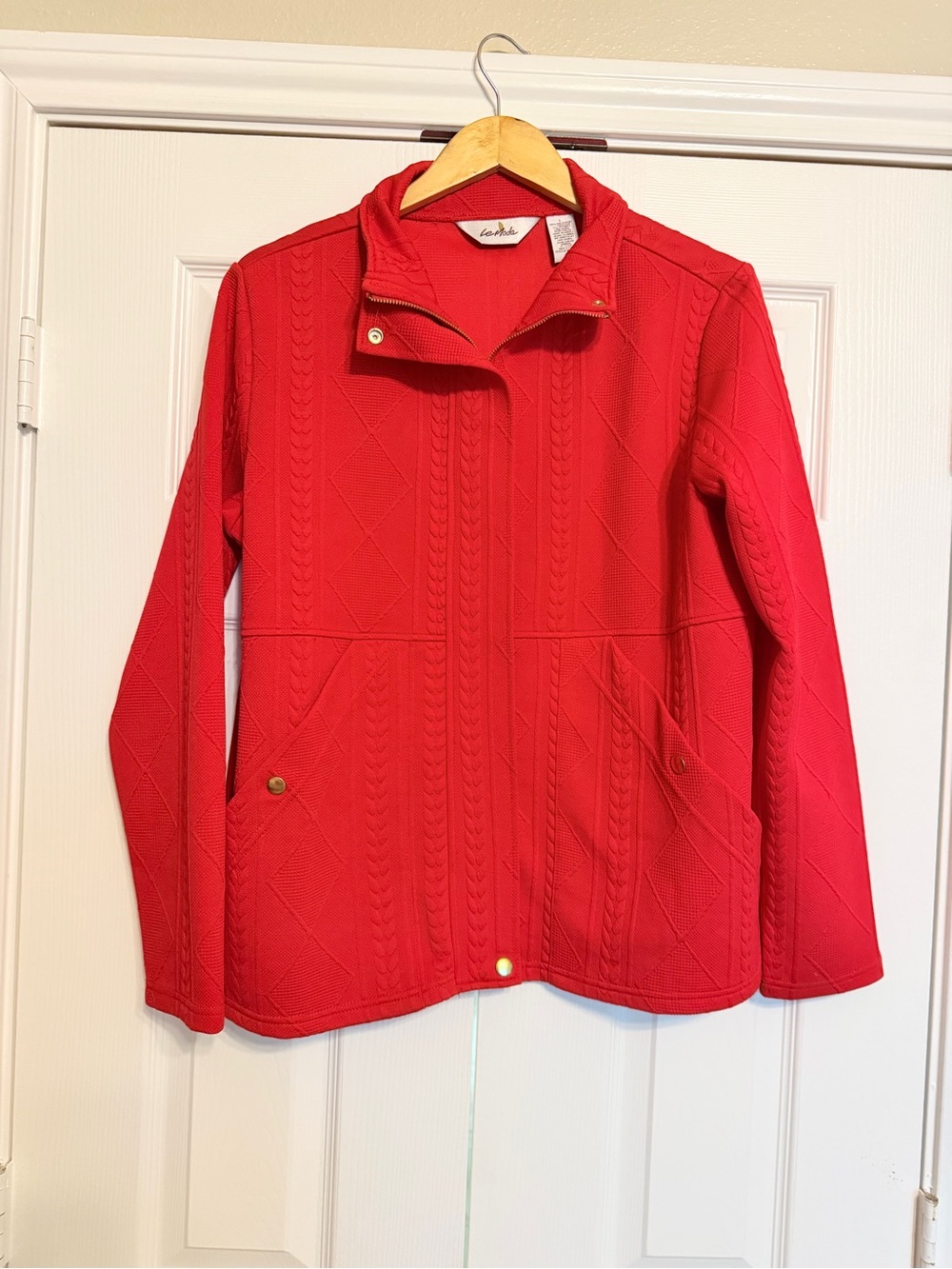 Cable-Textured Snap Jacket - Red
